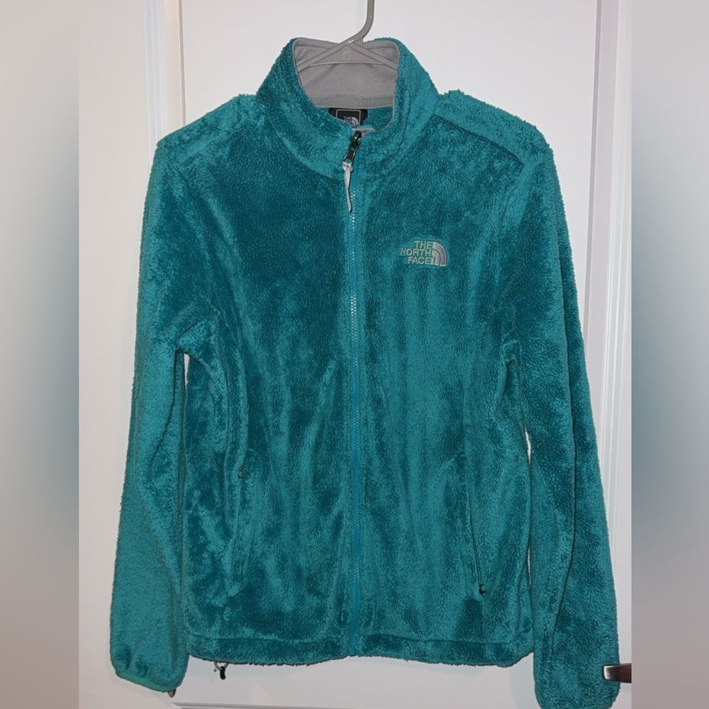 Great used condition the North face jacket women’s size Medium